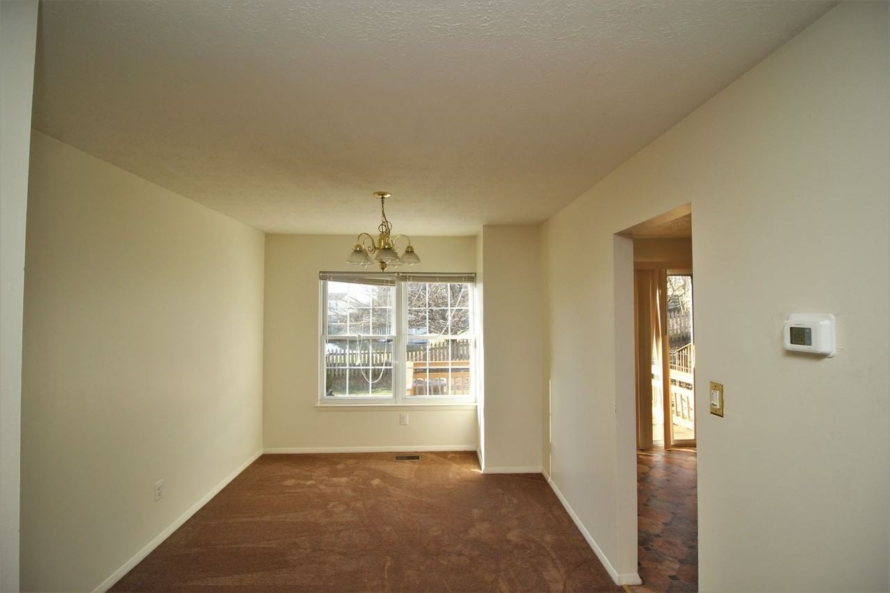 72 Stone Park Pl - Photo 7 of 30