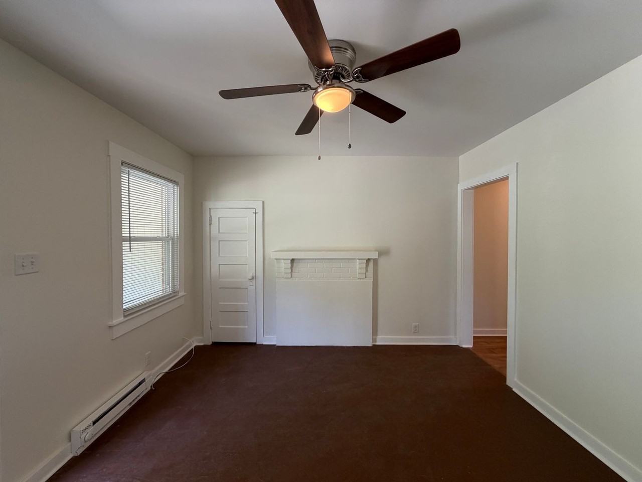 211 Dennis St - Photo 6 of 29