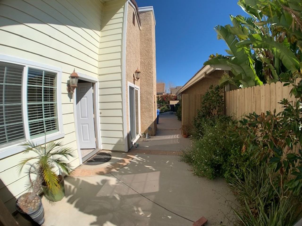 4550 N Ashtree St - Photo 3 of 23
