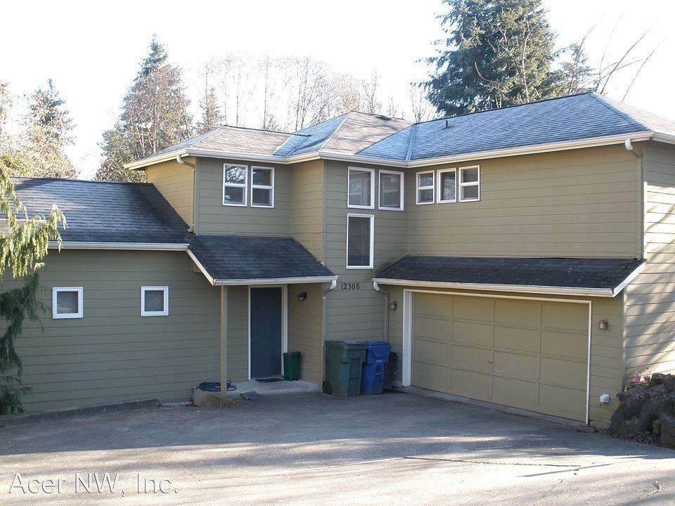 12308 35th Ave Ne - Photo 2 of 21