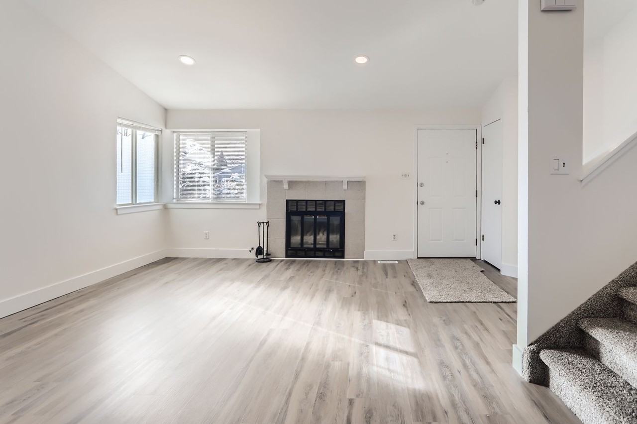 2046 Sumac St - Photo 7 of 28