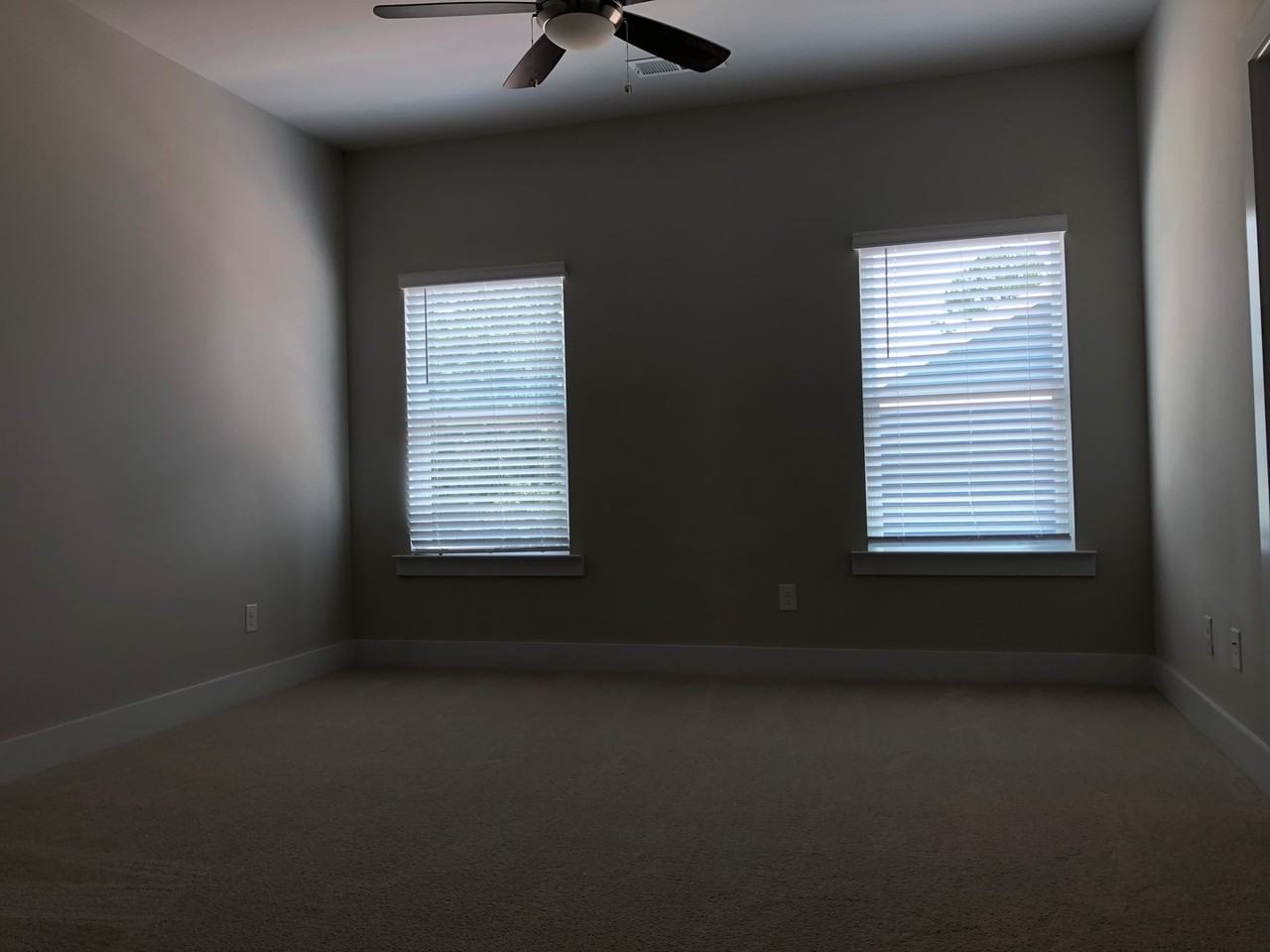 3792 Oxford Cir - Photo 6 of 11