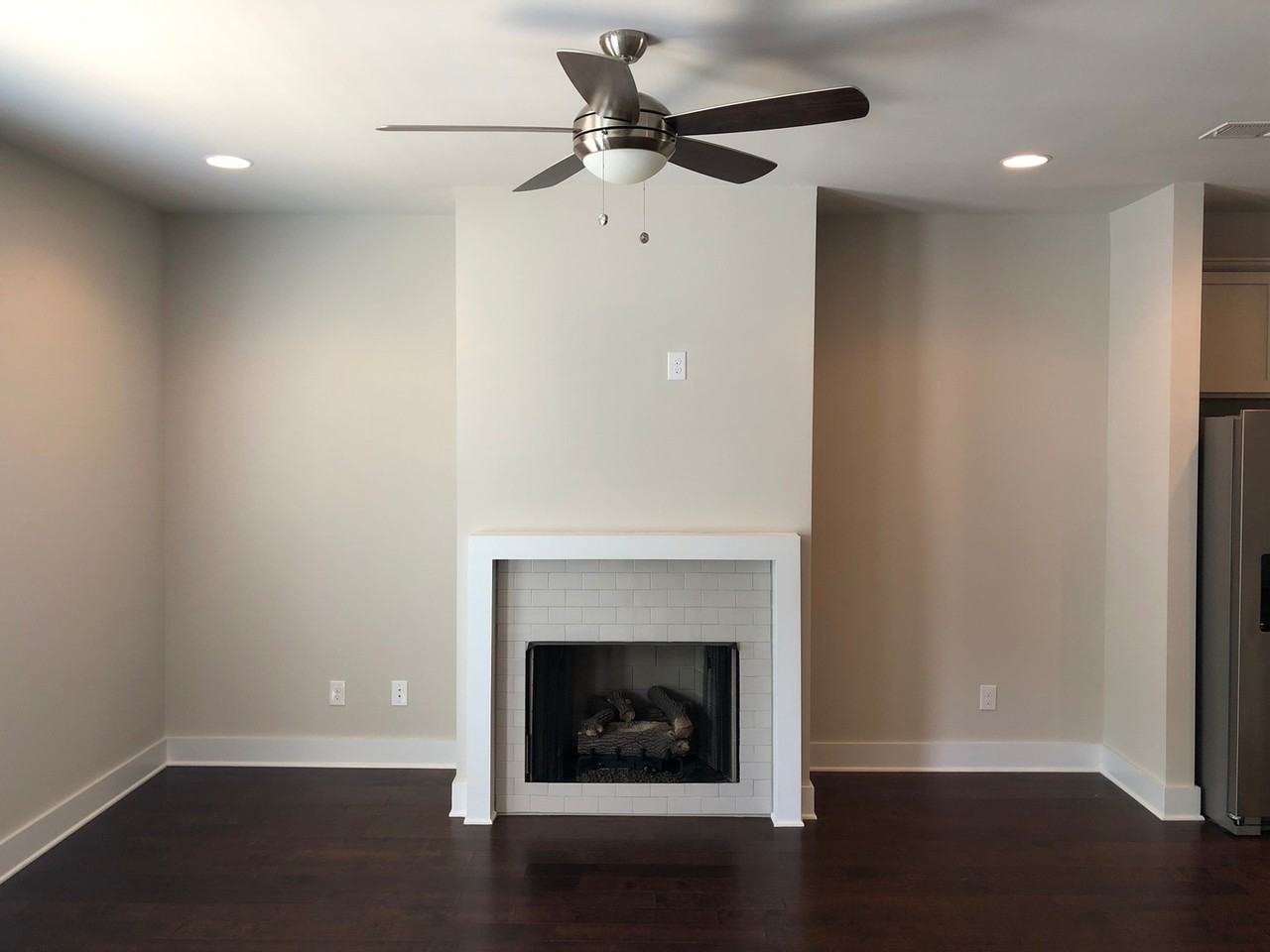 3792 Oxford Cir - Photo 7 of 11