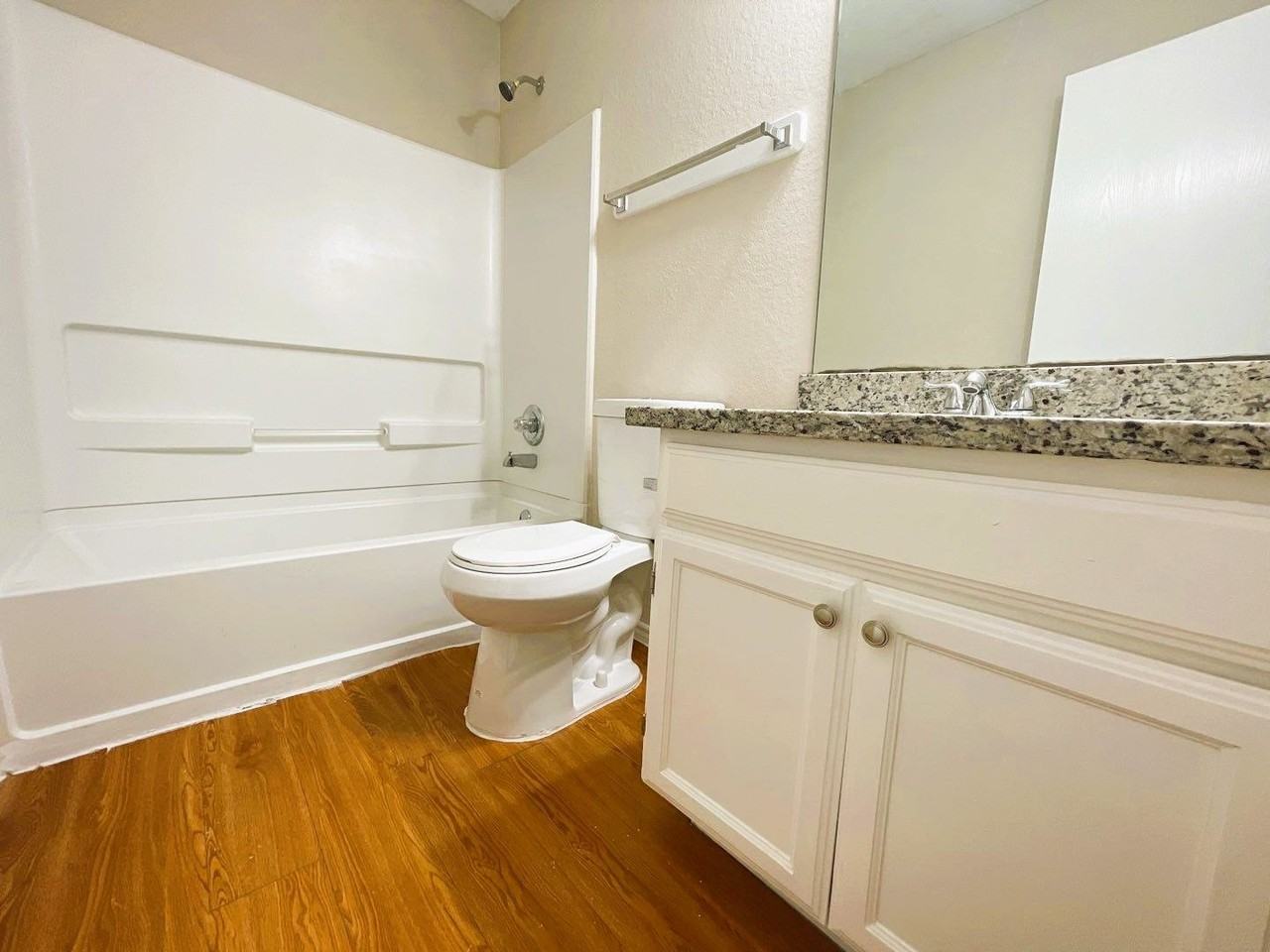 436 Mystic Glen Loop - Photo 3 of 30