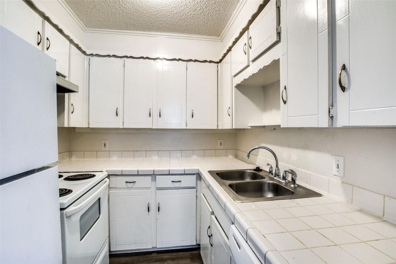105 Peach St #A - Photo 5 of 12