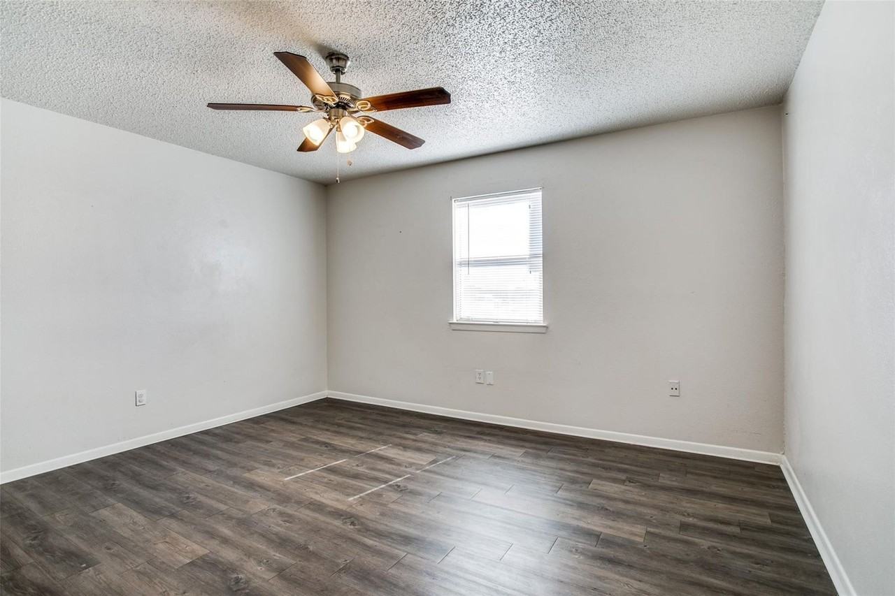 105 Peach St #A - Photo 6 of 12
