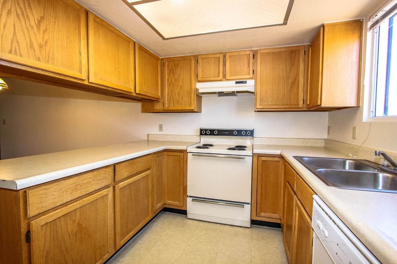 6140 Antelope Villas Cir #221 - Photo 5 of 15