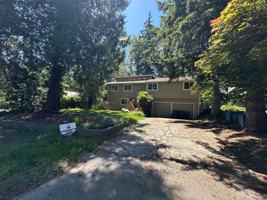 featured image of 1479 Greenville Dr