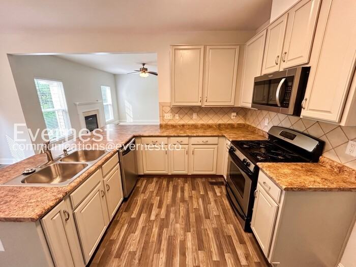 1287 Wheatley Forest Dr - Photo 3 of 33