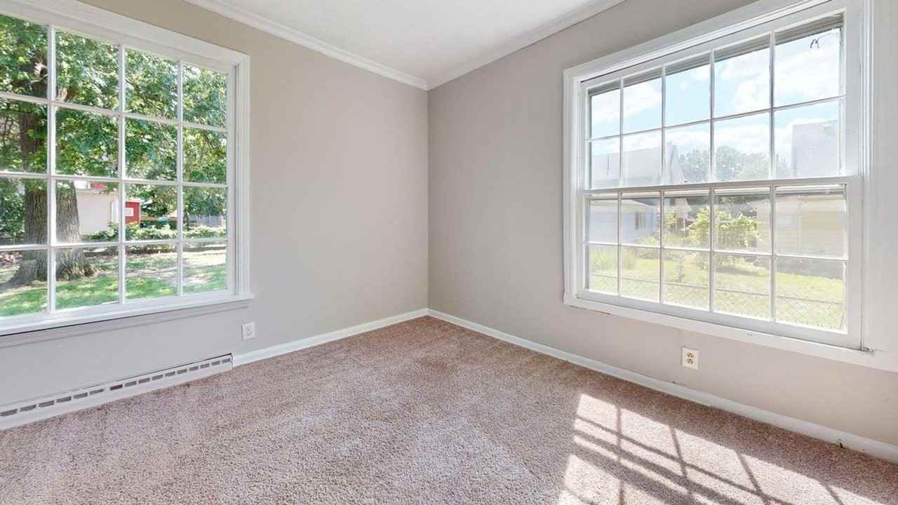 2700 7th St Nw - Photo 5 of 17