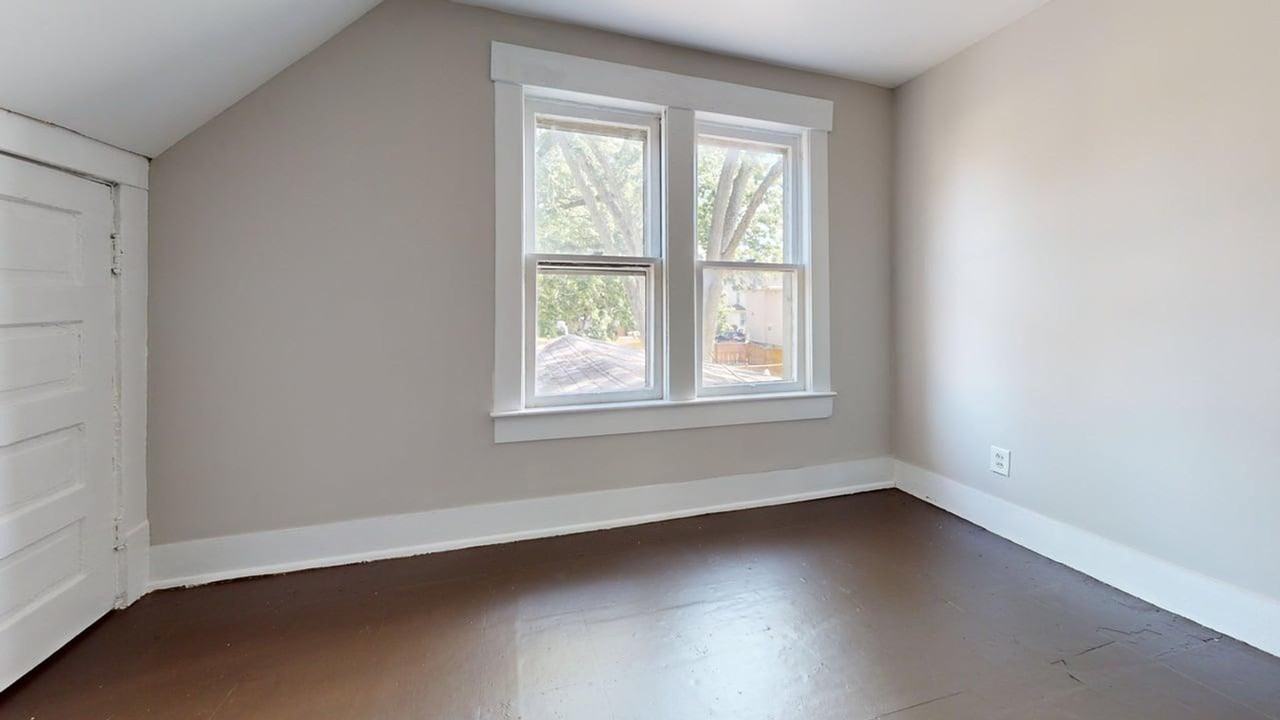 2700 7th St Nw - Photo 7 of 17