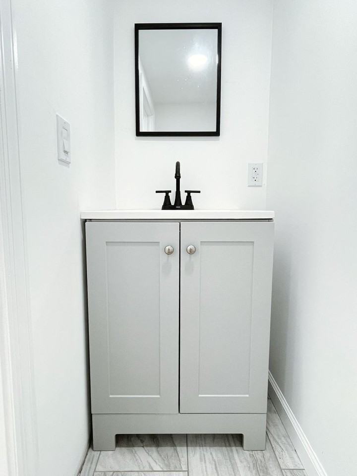 6604 Hill St - Photo 2 of 3