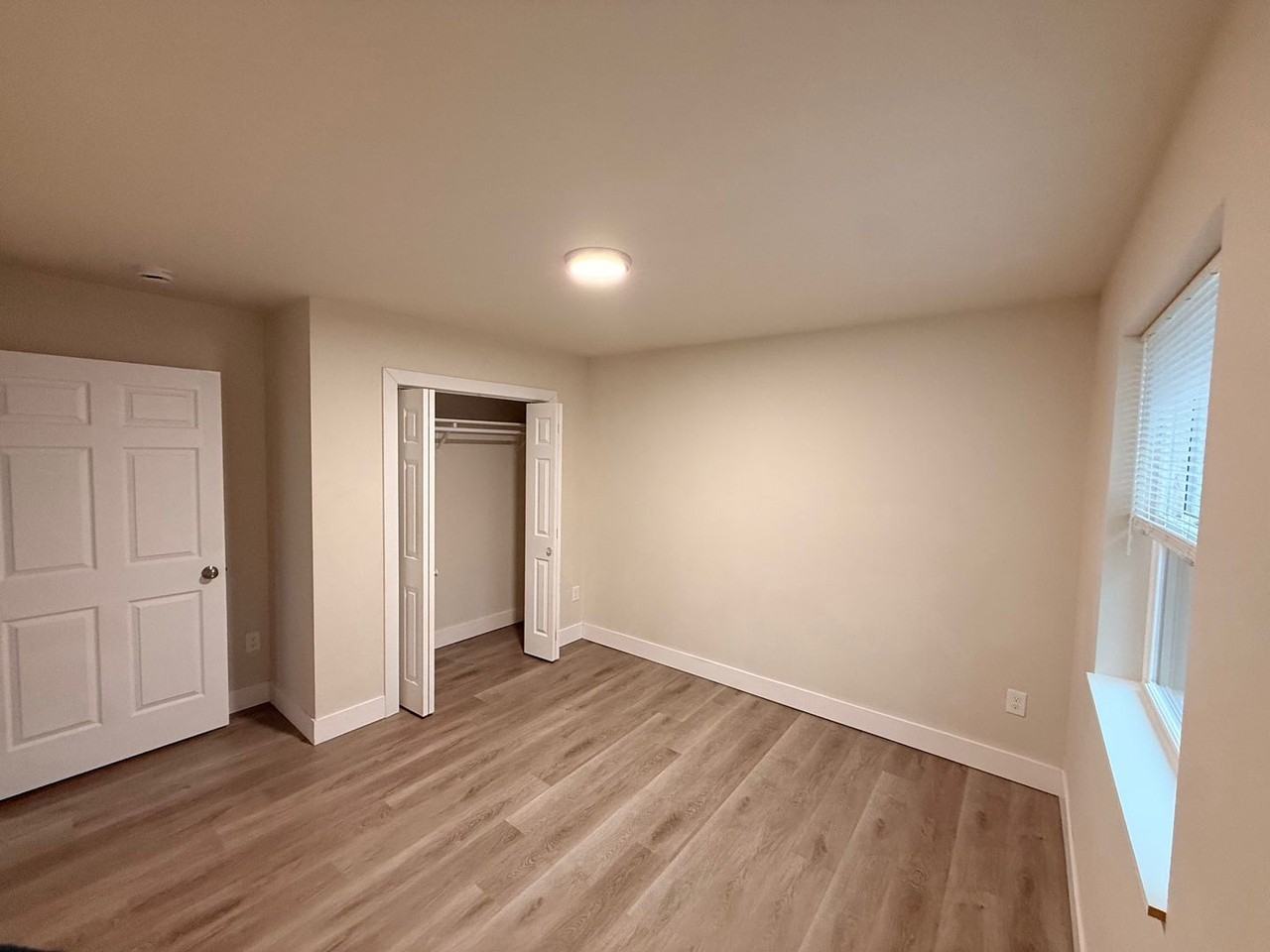 6535 Anderton Ave - Photo 7 of 10