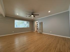 540 Everett Ave - Photo 1 of 1