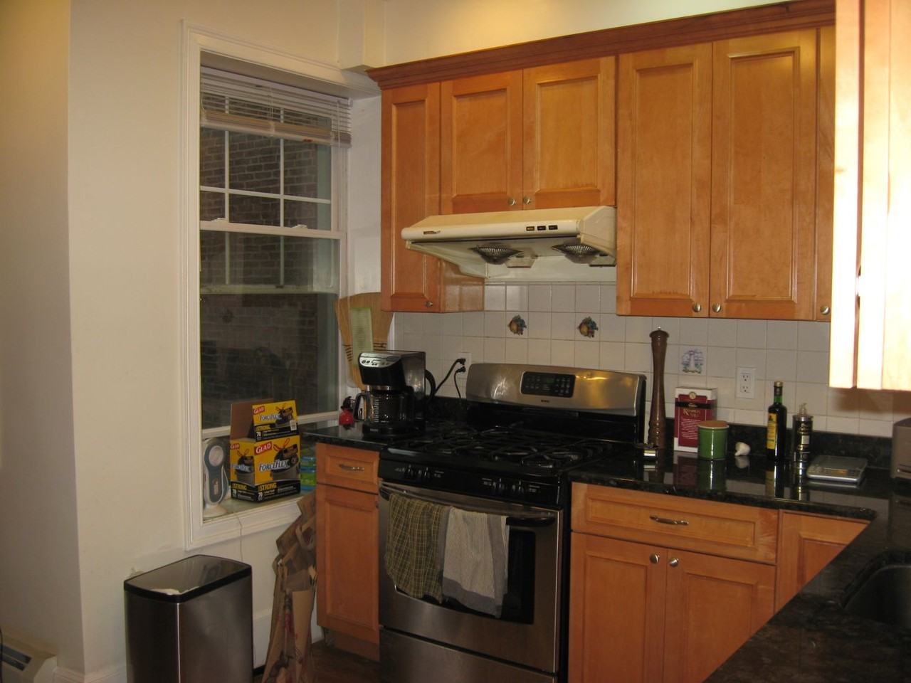 92 Pleasant St - Photo 2 of 12