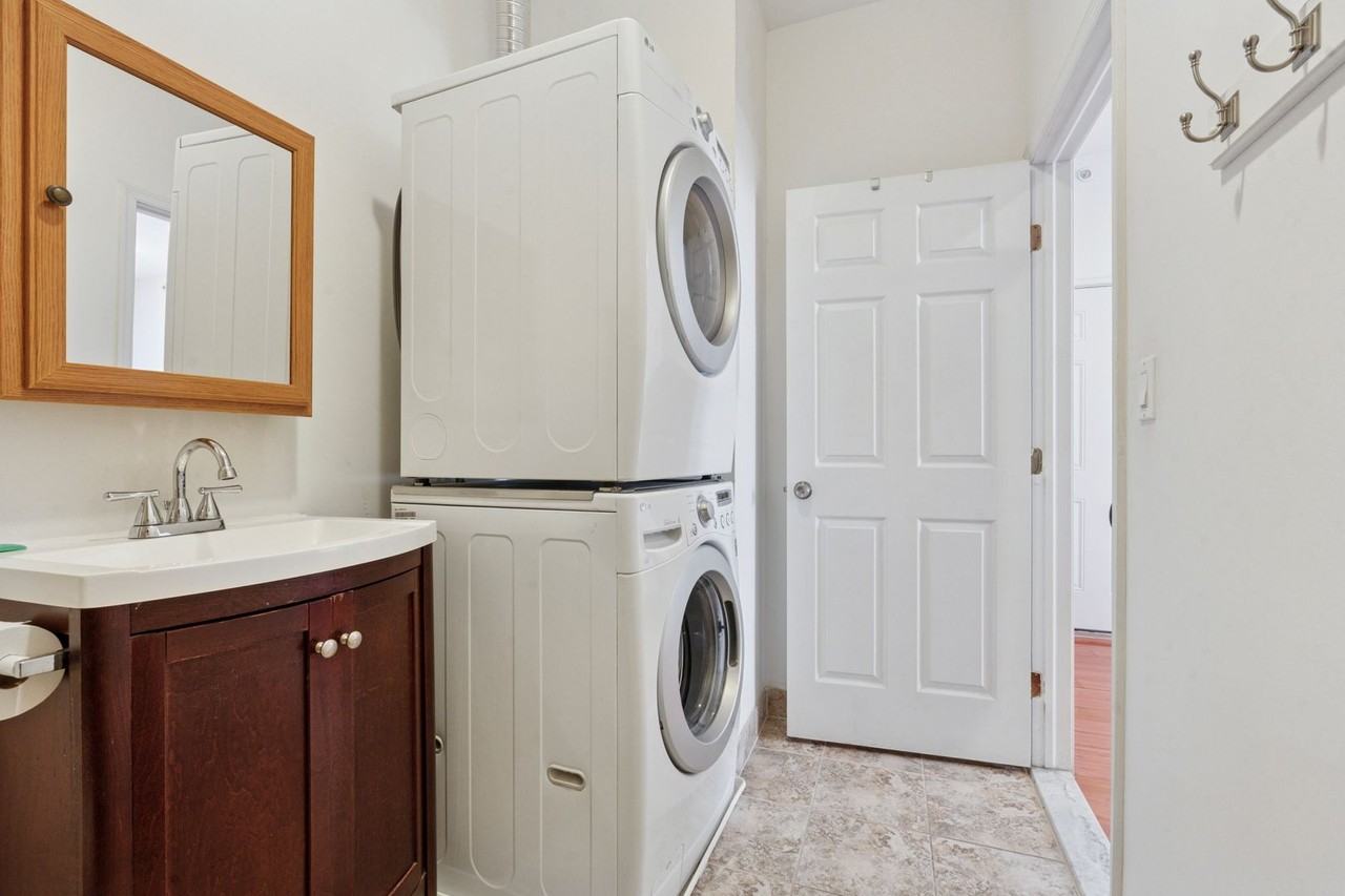 1204 Chestnut St - Photo 5 of 7