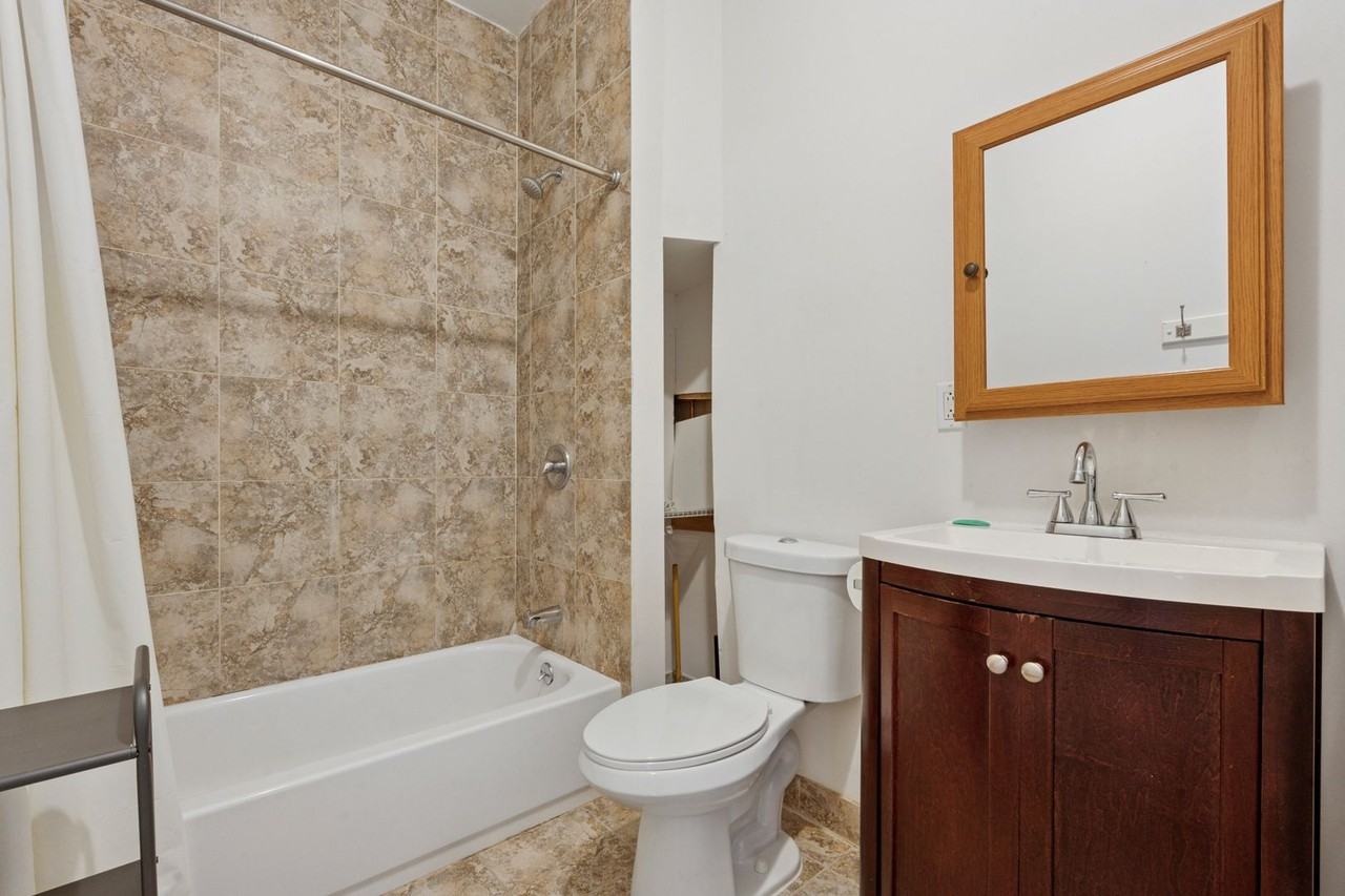 1204 Chestnut St - Photo 7 of 7