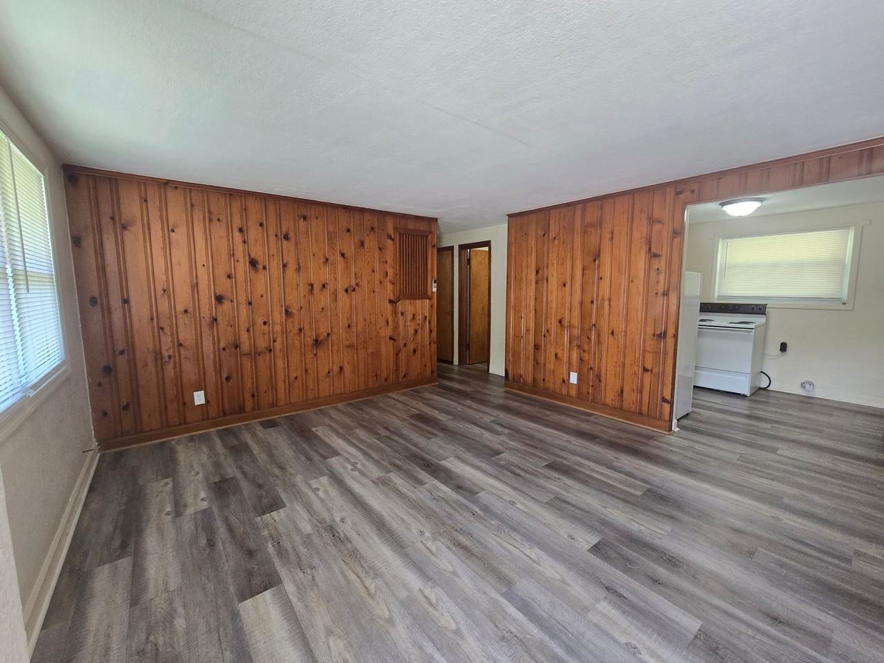 506 Eden Ter - Photo 5 of 11