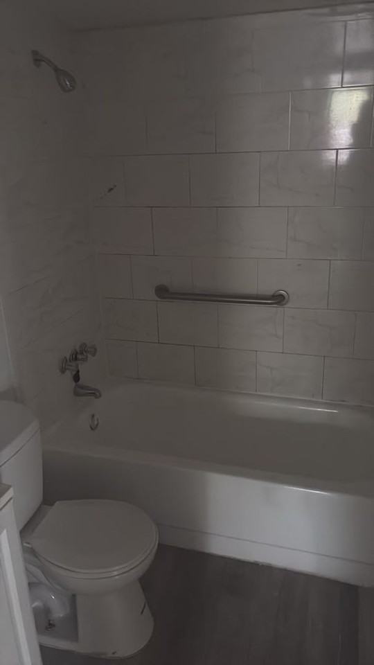 2401 Jammes Rd - Photo 3 of 6