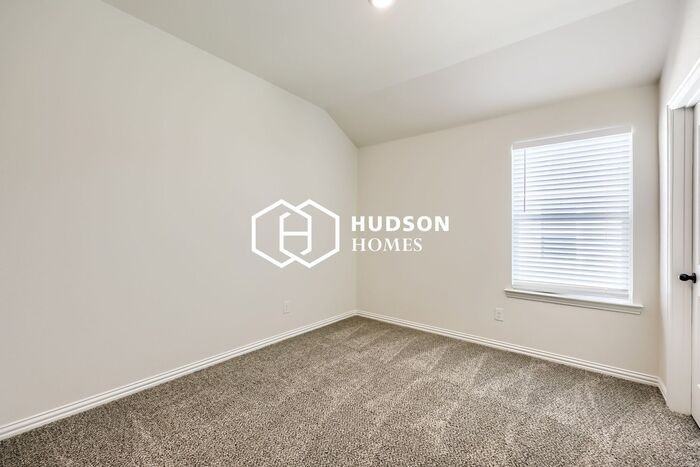 1605 Annabelle St - Photo 7 of 12