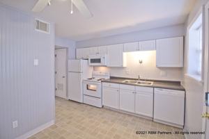 featured image of 400 W Union St
