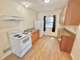 featured image of 832 Plymouth Ave S