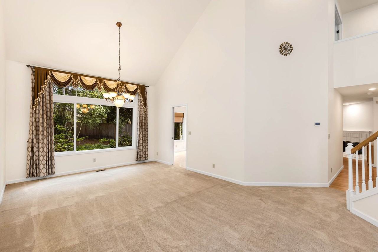 25806 Se 41st St - Photo 5 of 27