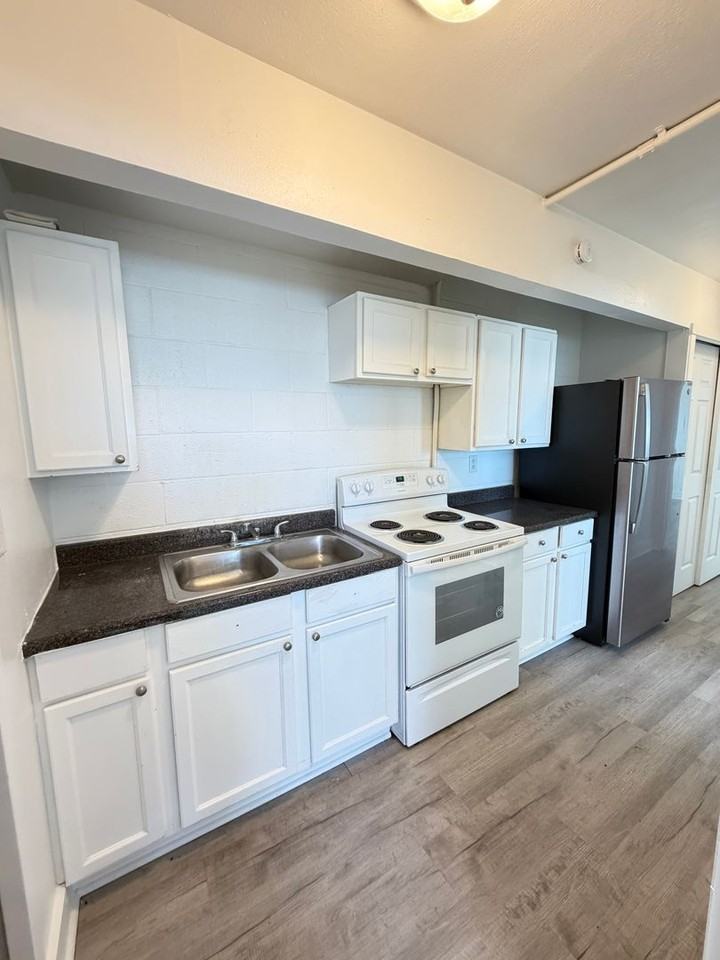 Two Bedrooms, One Bedroom, and Studio Apartments Available - Photo 3 of 14