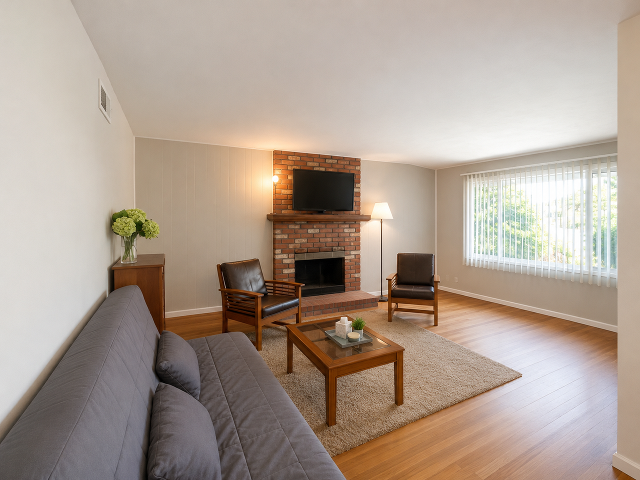 1351 Oakwood Ct - Photo 7 of 11