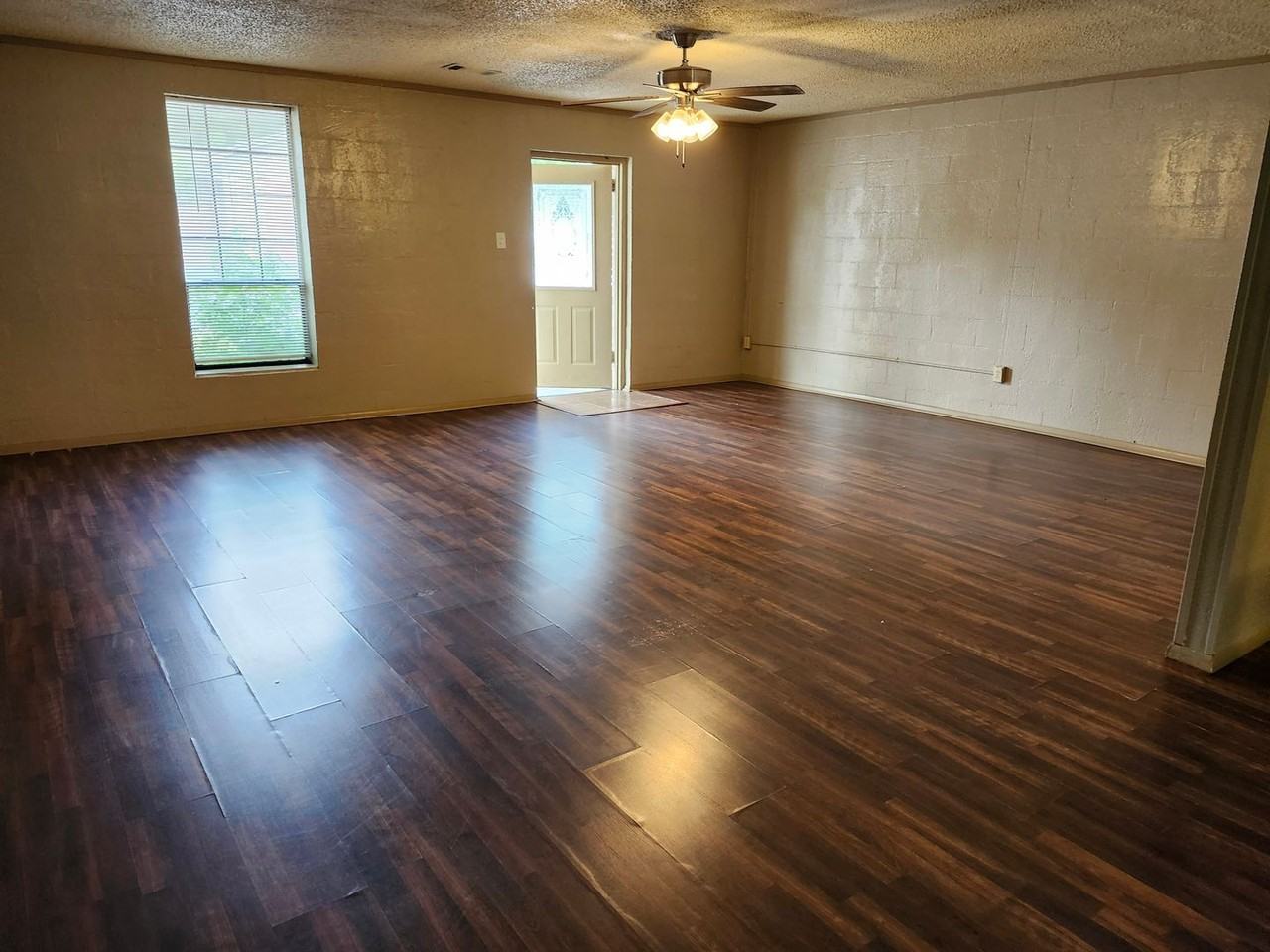 207 N 4th #2 - Photo 5 of 13