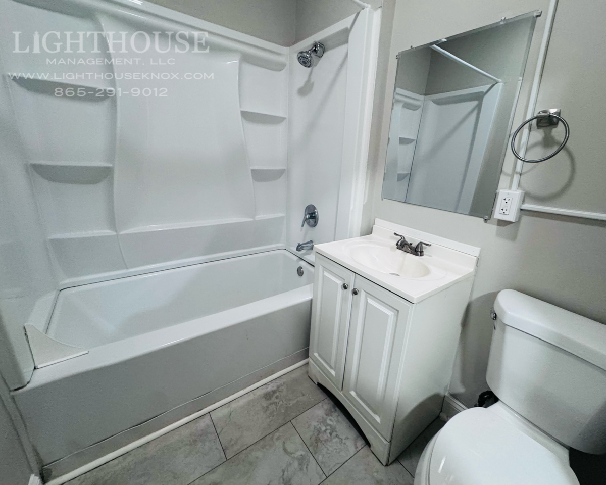 3120 E 5th Ave - Photo 4 of 16