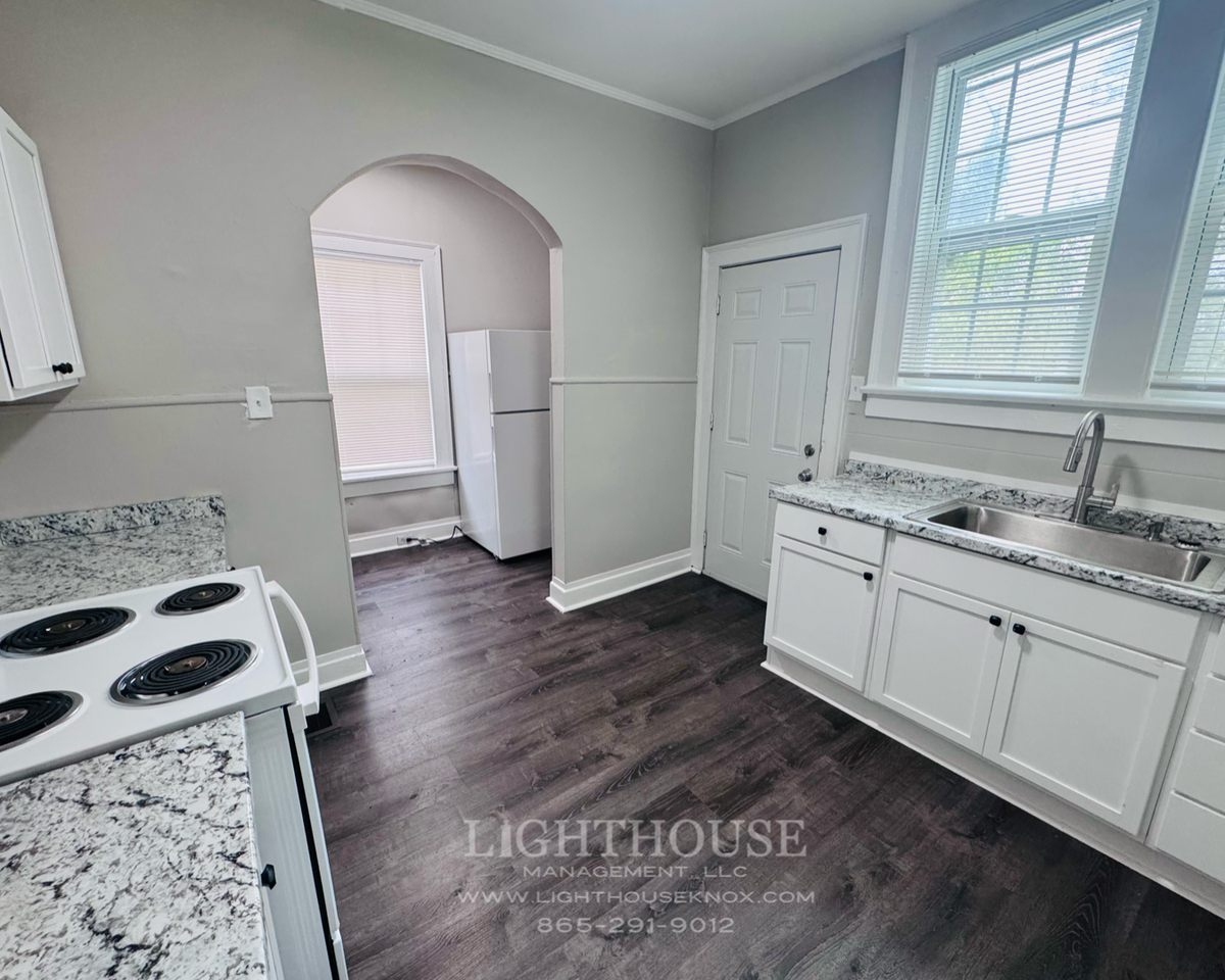 3120 E 5th Ave - Photo 7 of 16