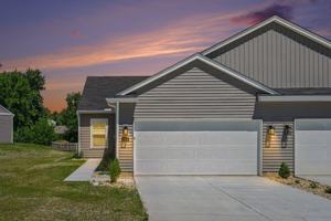 featured image of 2498 Houston Rd