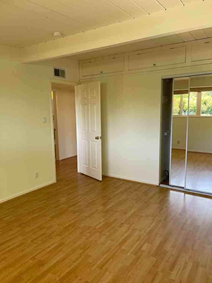 9 Roosevelt Cir - Photo 5 of 12