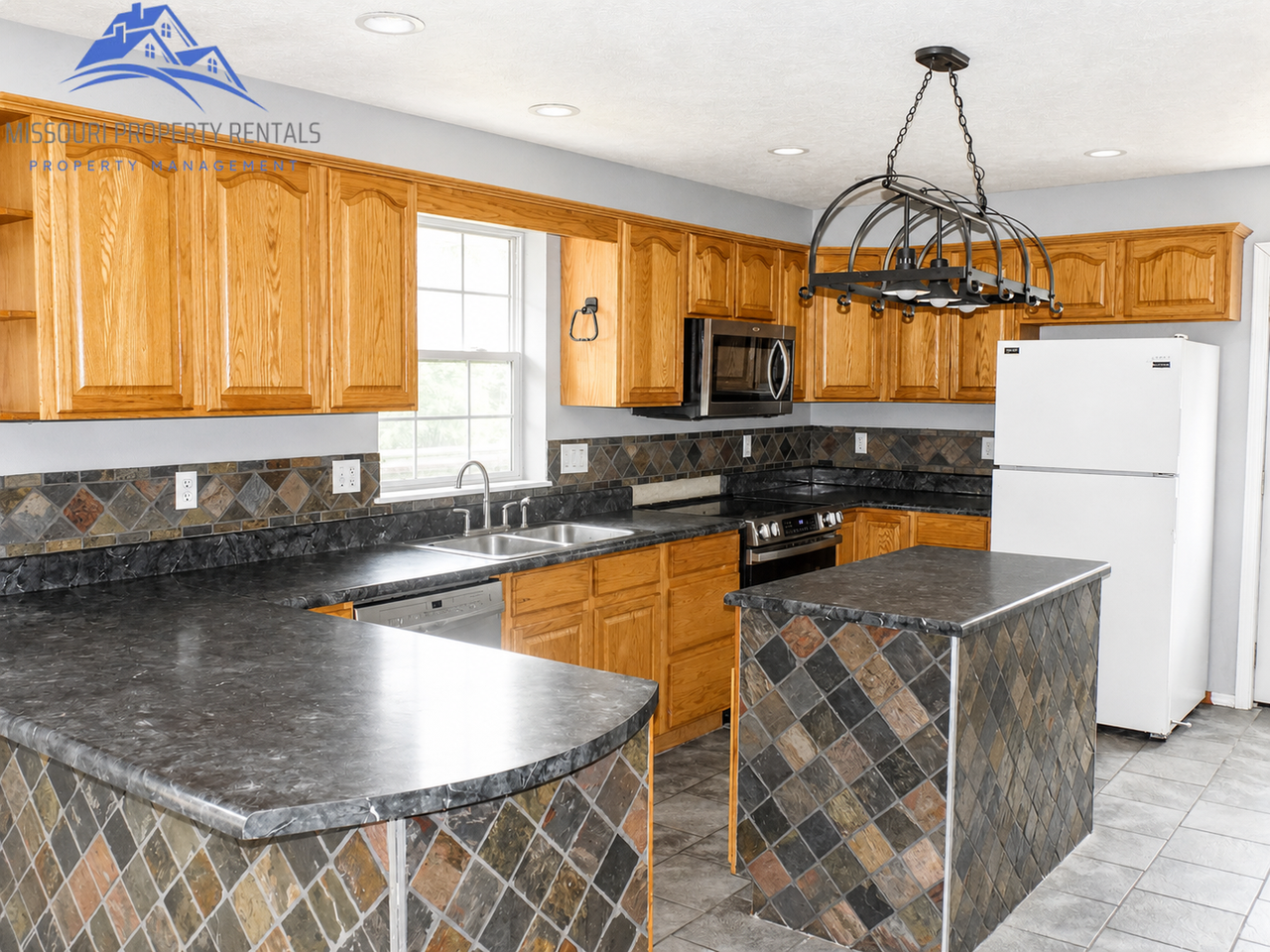 216 Spring Meadow Pkwy - Photo 5 of 26