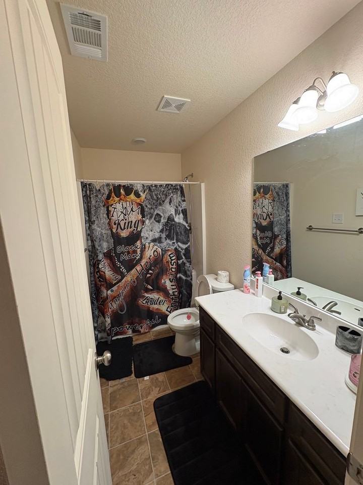 6705 Black Springs Dr - Photo 2 of 10