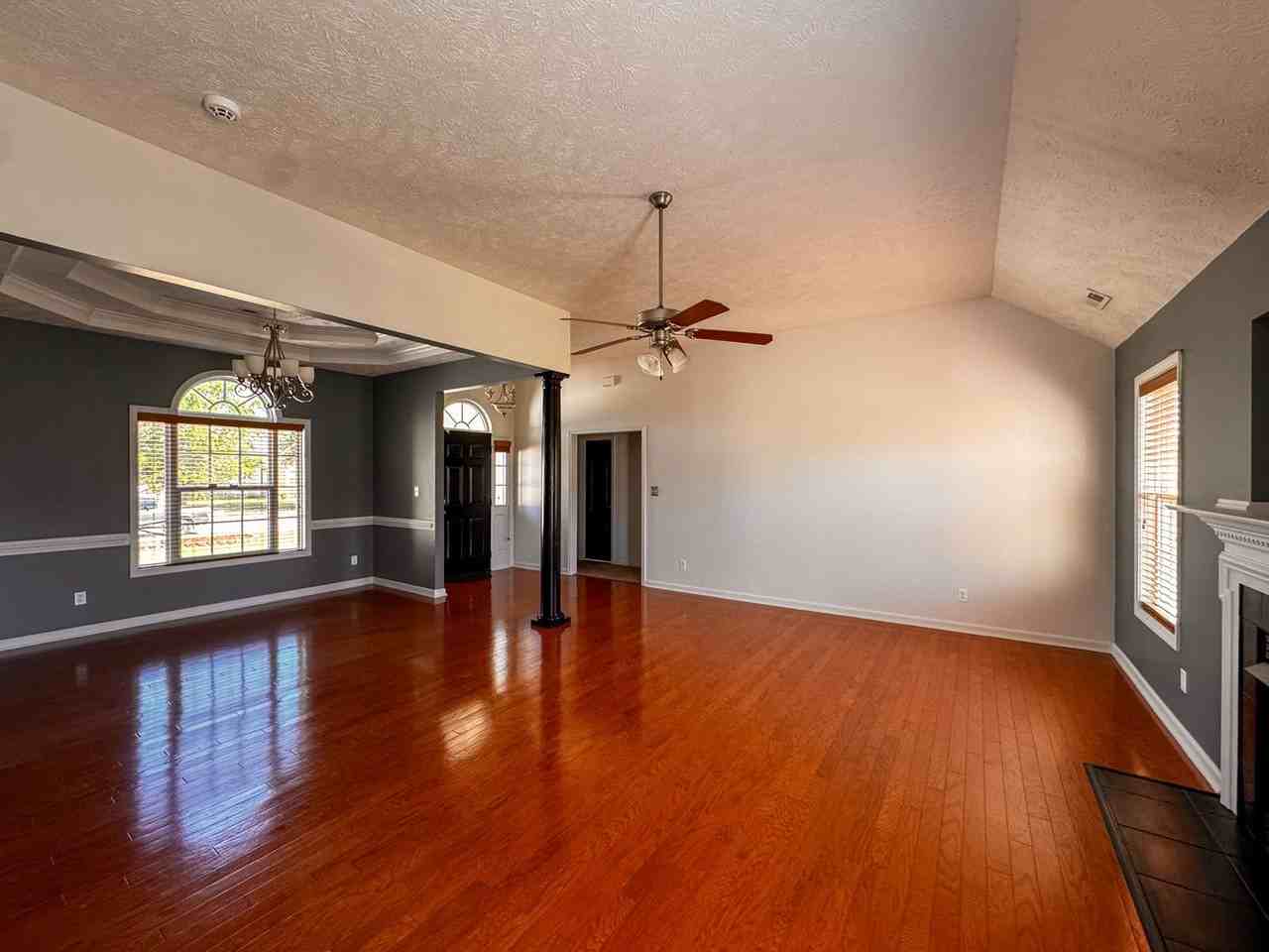 5929 Blue Sky Ln - Photo 7 of 39