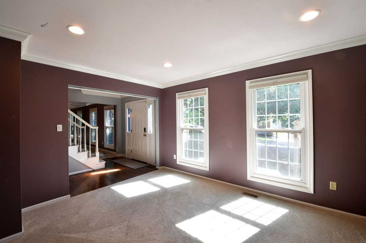 1419 Sawyers Trail Ct - Photo 3 of 16