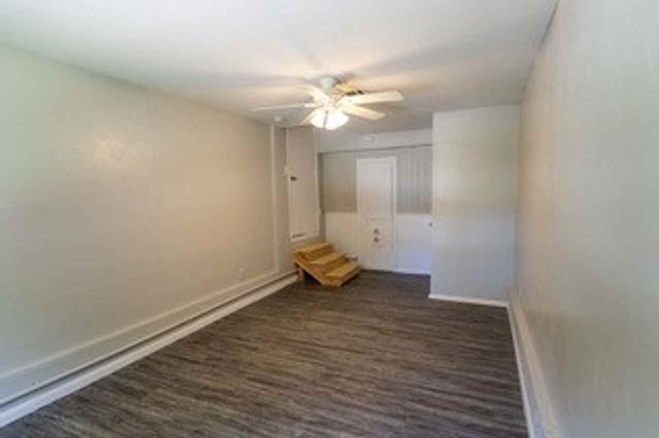 3009 N Vermont Ave - Photo 6 of 16