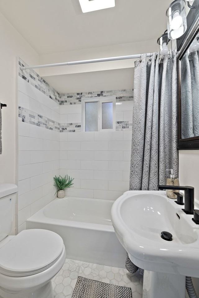 2311 N 88th St - Photo 7 of 12