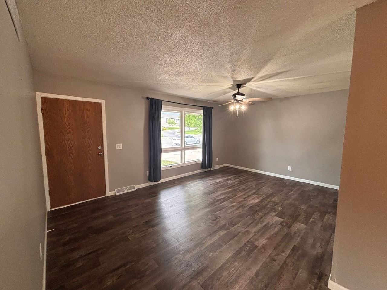 110 Texas St - Photo 3 of 22