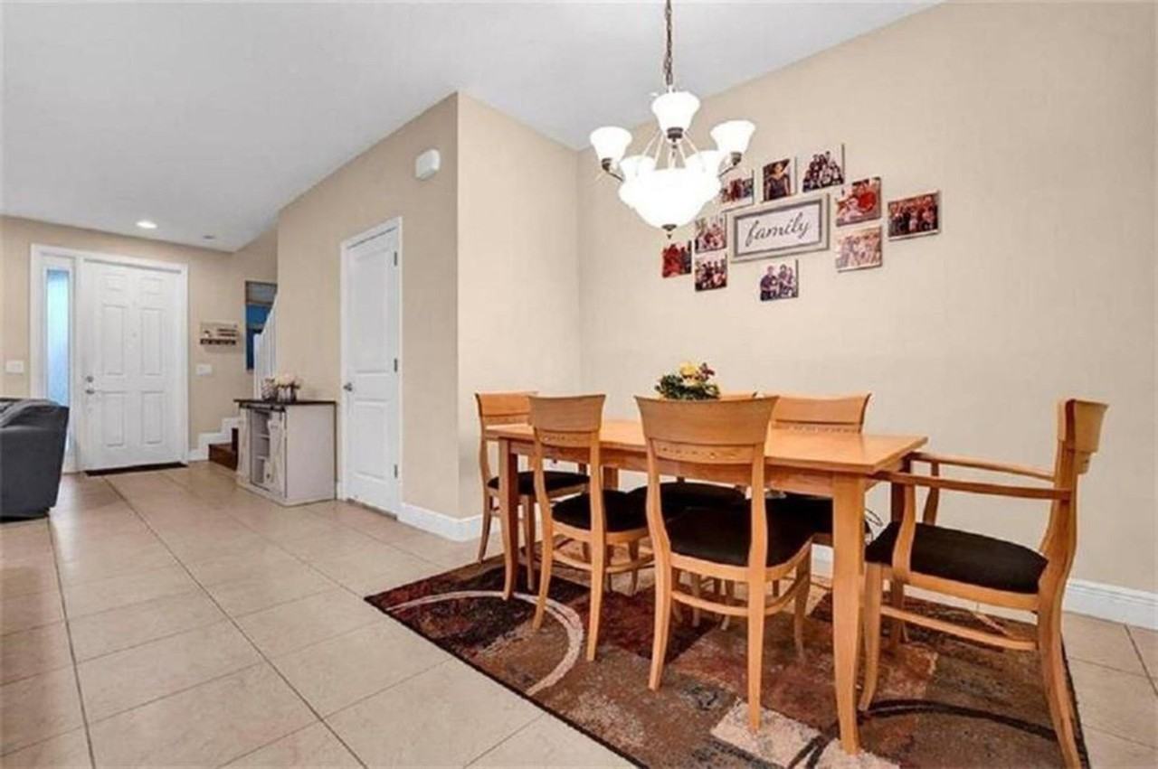 2930 Cascada Isles Way - Photo 4 of 17