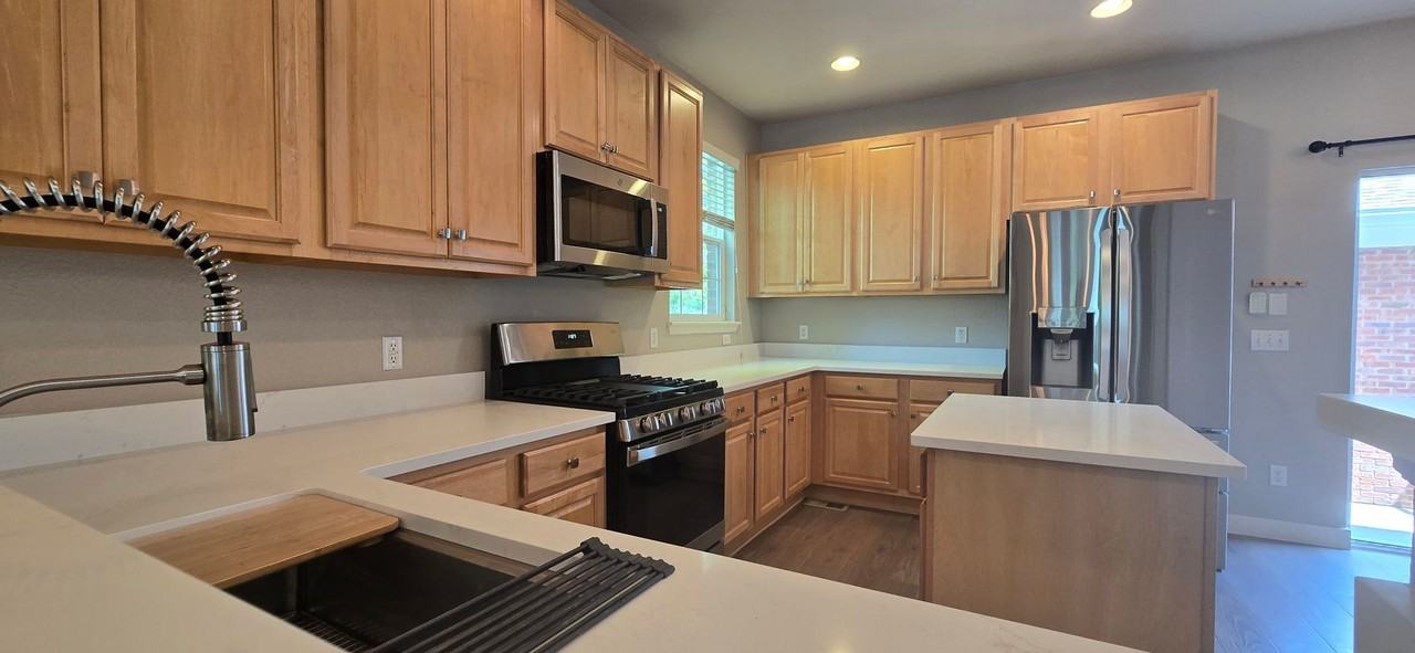 3833 W 118th Pl - Photo 2 of 30