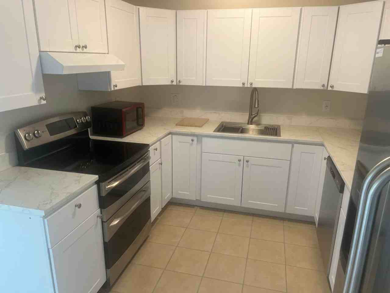 2410 Sw 44th Ave