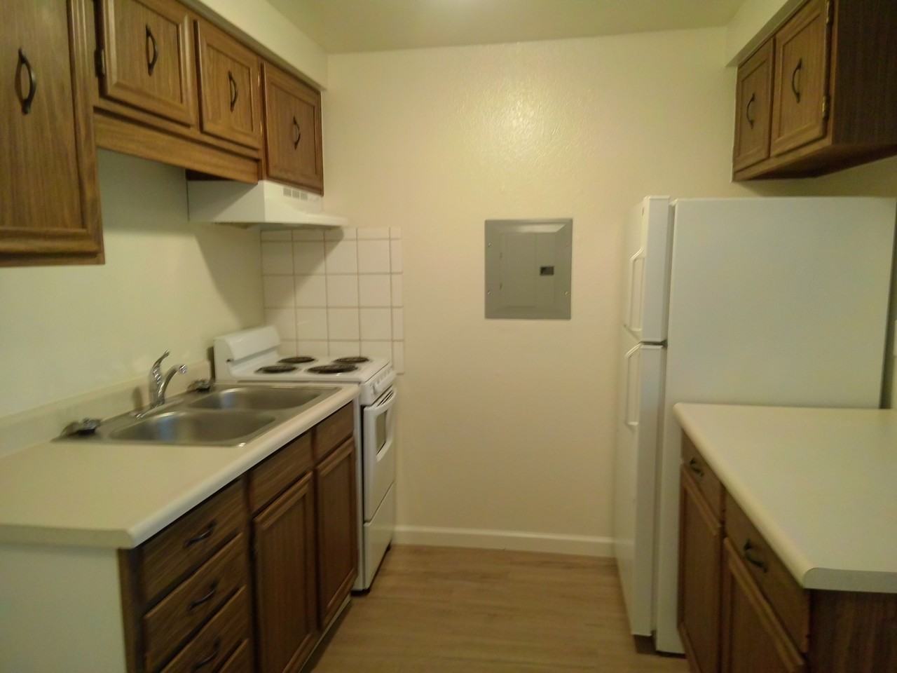 2323 Mcbride Ln #LOFT - Photo 2 of 9