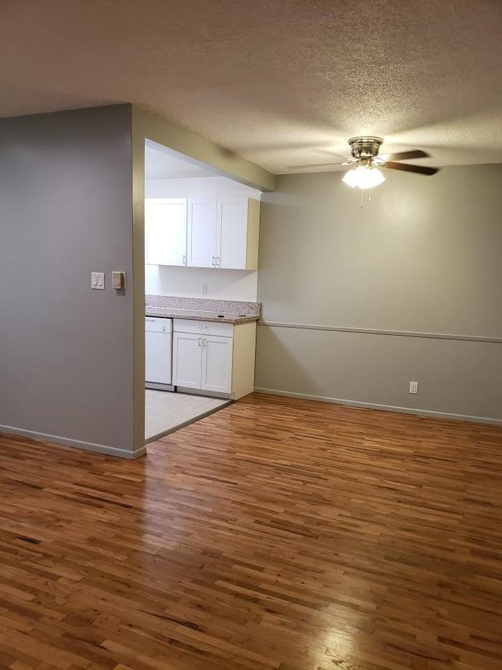 1047 N Ogden Dr #2 - Photo 3 of 18