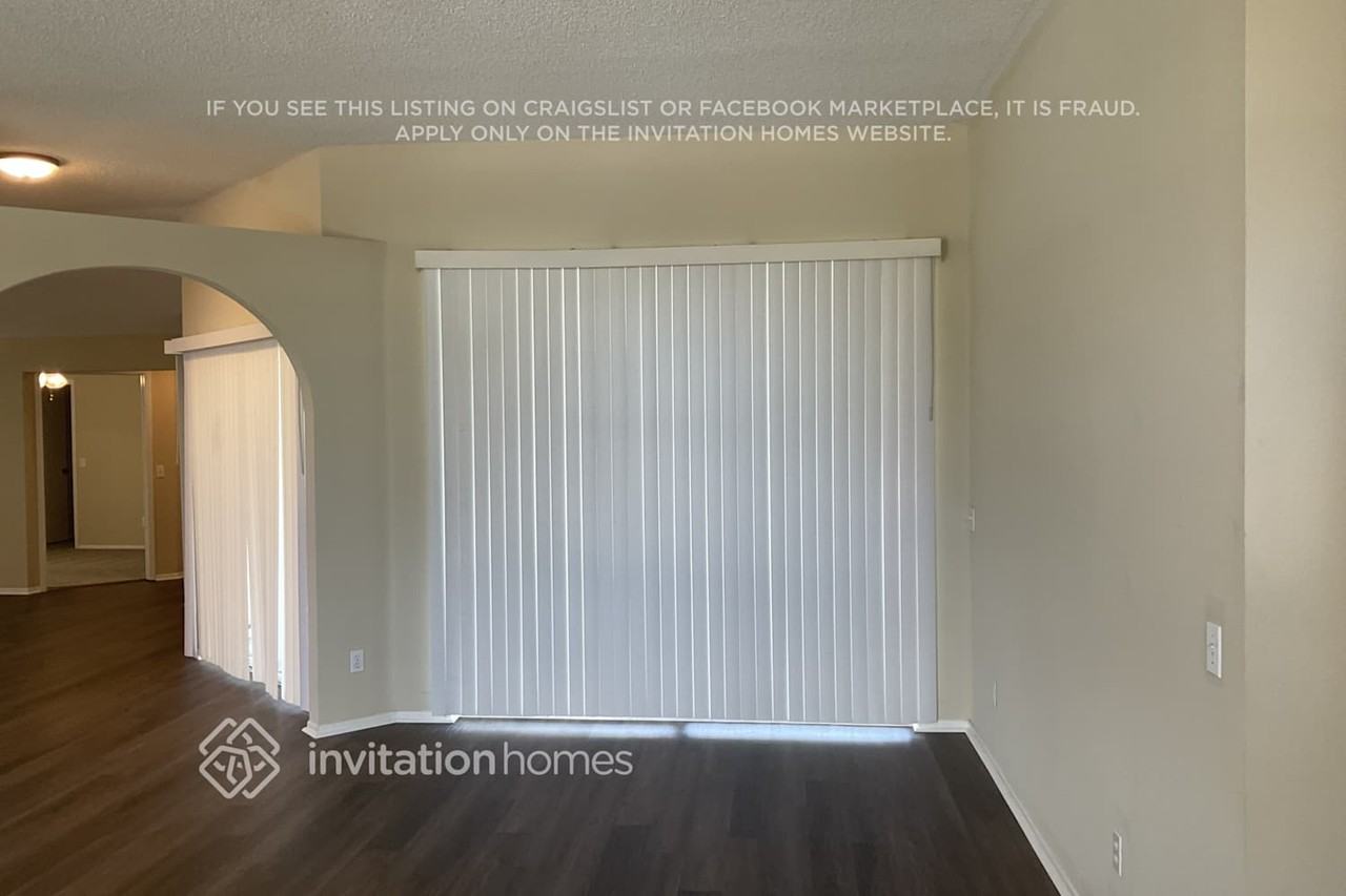 4841 14th Ave E - Photo 5 of 16