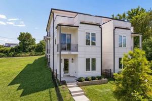 featured image of 2225 Herman St