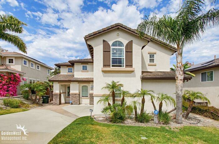706 Casita Ln - Photo 2 of 26