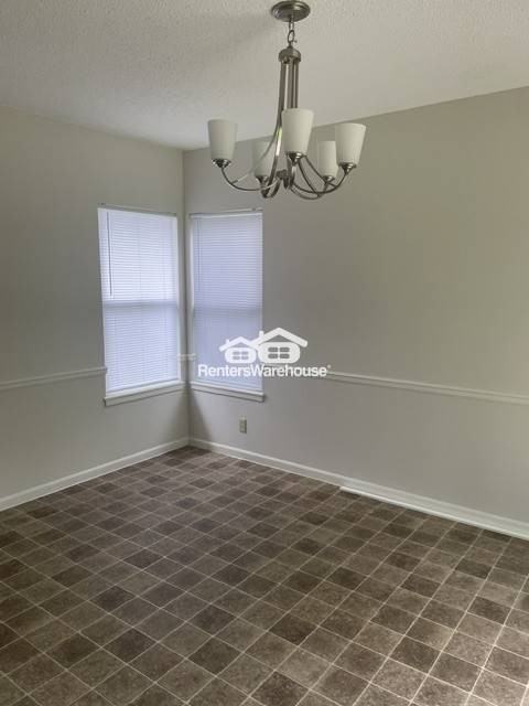5015 Belmeade Rd - Photo 5 of 11